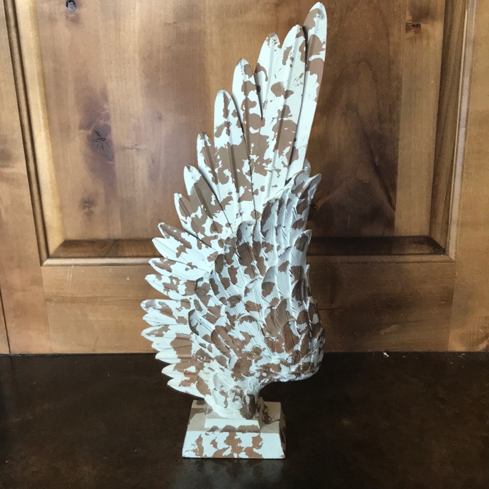 Ceramic wings